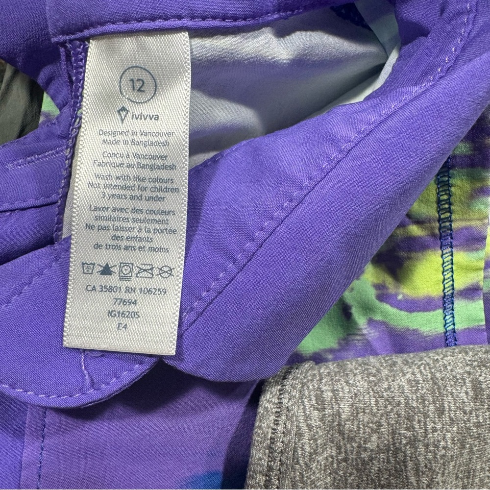 IVIVVA By Lululemon Girl Lot Of 11 Sz 12 Jackets Fleece Pants Leggings Tank Bra - Picture 15 of 15